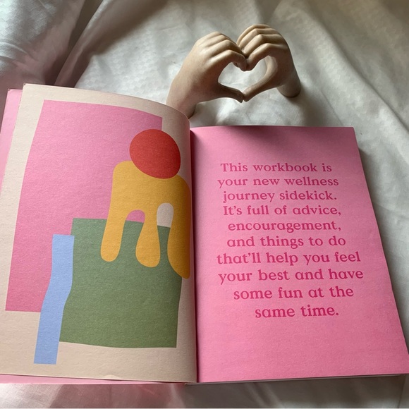 ୨୧ ･ﾟ✧ Feel Your Best For Personal Growth Book - Picture 2 of 8